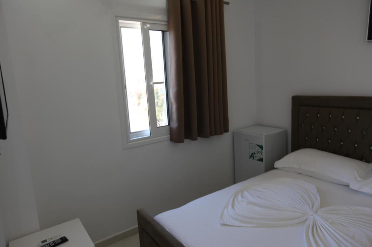 Anna Hotel Ksamil Bagian luar foto