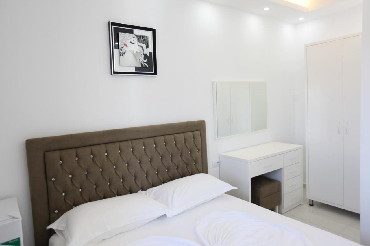 Anna Hotel Ksamil Bagian luar foto