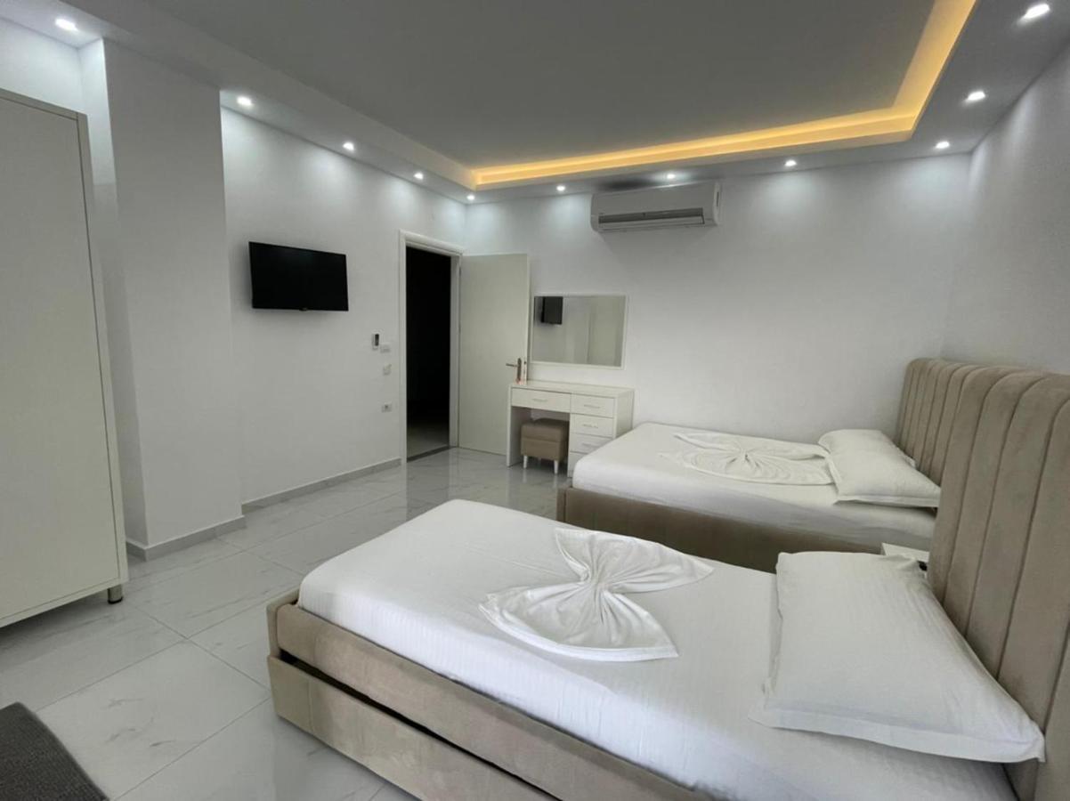Anna Hotel Ksamil Bagian luar foto
