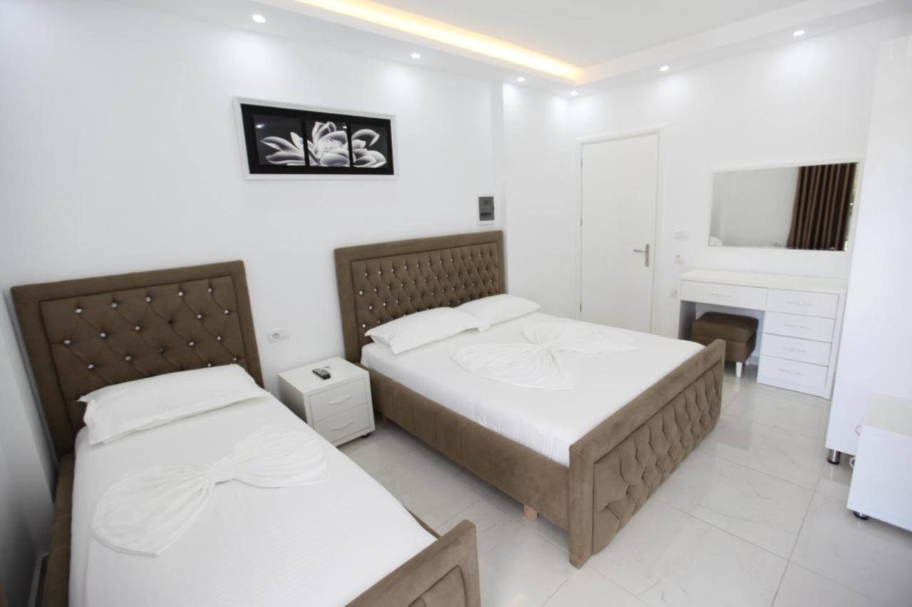 Anna Hotel Ksamil Bagian luar foto
