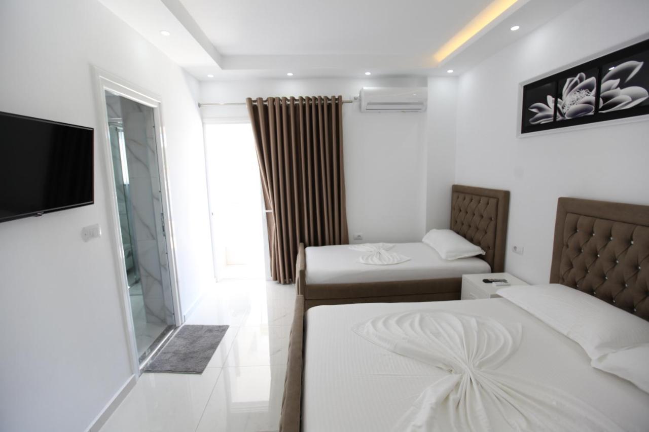 Anna Hotel Ksamil Bagian luar foto