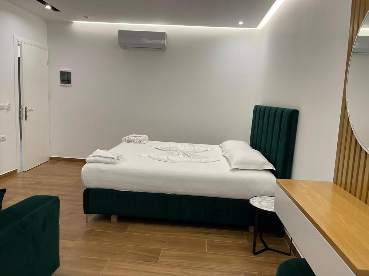 Anna Hotel Ksamil Bagian luar foto
