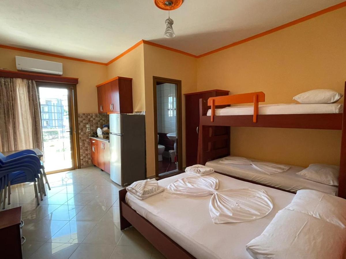 Anna Hotel Ksamil Bagian luar foto